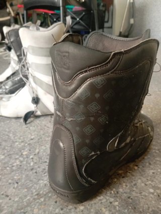 Botas de Snowboard DC Negras y Grises