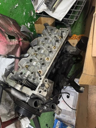 Despiece Motor Mercedes 190e 2.3 8v m102