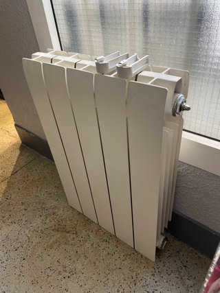 Radiador agua 5 cuerpos blanco