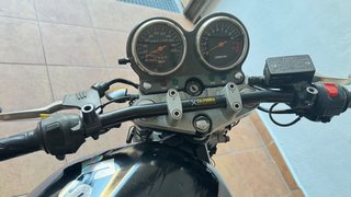 Suzuki GS500 Negra