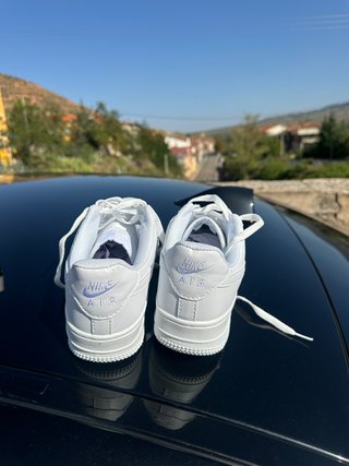 Nike Air Force 1 Blancas Moradas
