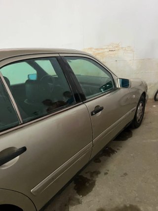 Mercedes-Benz Clase E 1996