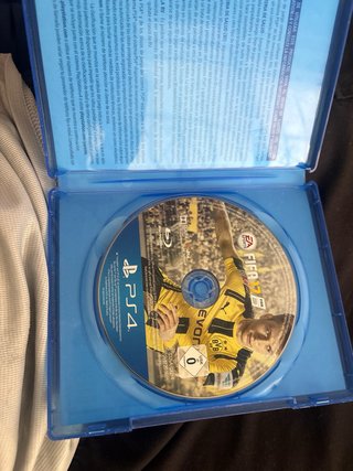 FIFA 17 y GTA V PS4 (PlayStation 4)