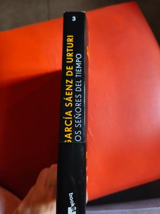 Los señores del tiempo: Trilogía de la ciudad b...