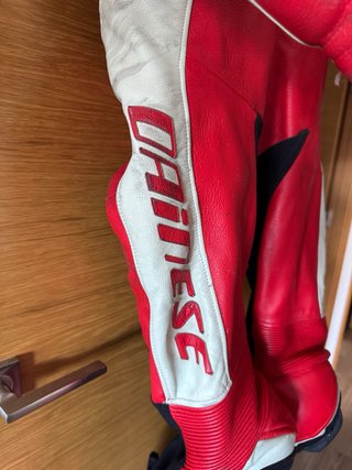 Mono Dainese Vintage Rojo T-48