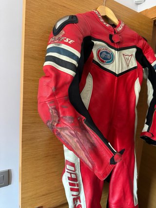 Mono Dainese Vintage Rojo T-48