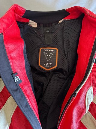 Mono Dainese Vintage Rojo T-48