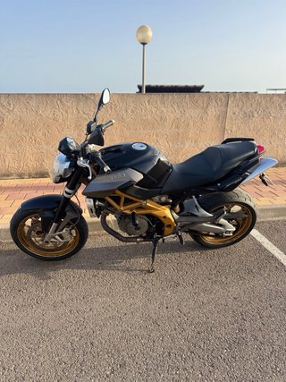 Vendo aprilia shiver 750