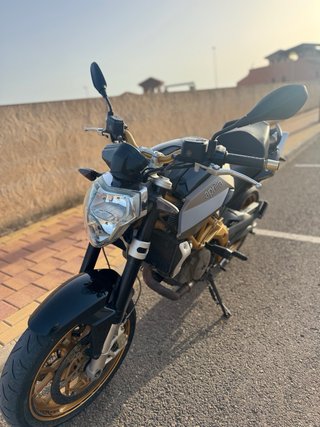 Vendo aprilia shiver 750