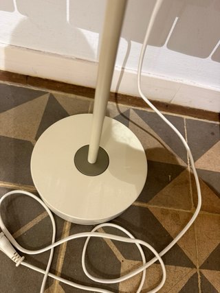 2 Lámparas de pie Ikea Kvart