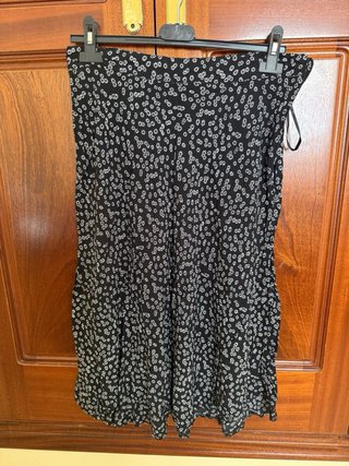 Lote 7 faldas y pantalones SHEIN Talla L