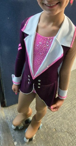 Maillot patinaje artístico morado