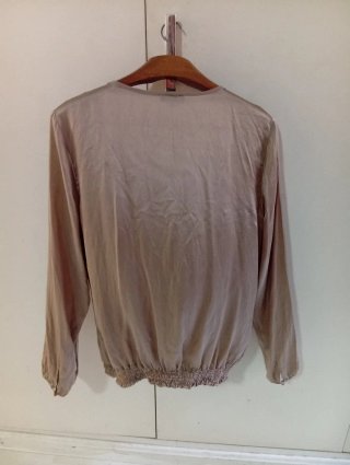 Blusa Seda Natural. Zendra