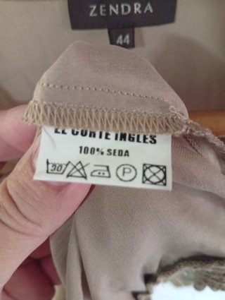 Blusa Seda Natural. Zendra