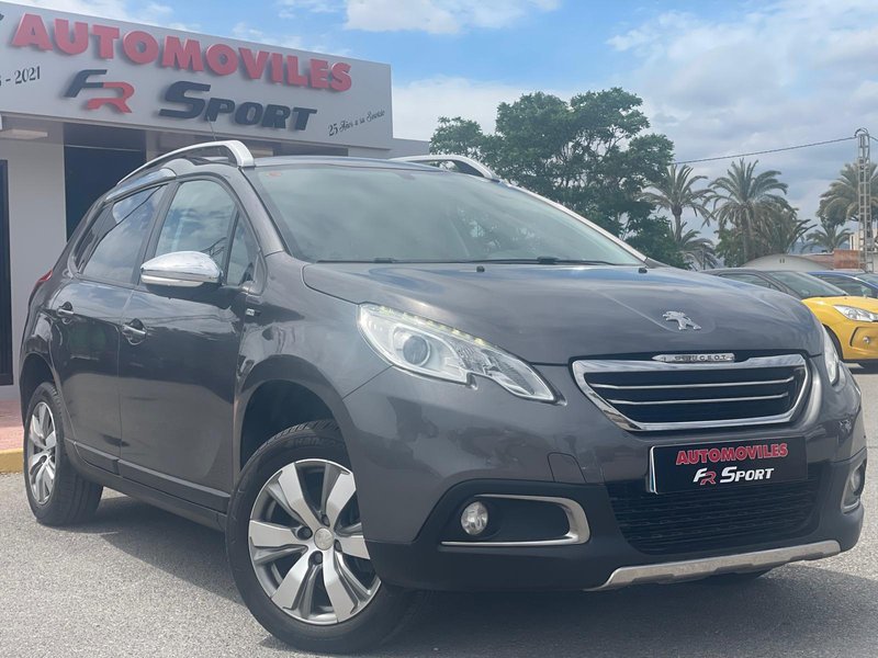 Peugeot 2008 1.2 Pure Tech S&S Style (2016) 2016
