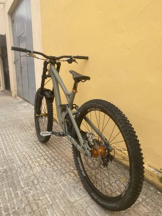Bicicleta Descenso Commencal Supreme 27’5