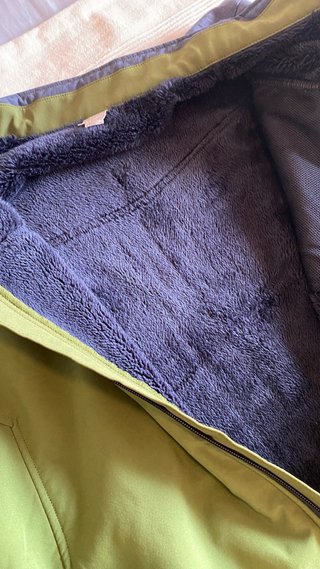 Chaqueta Decathlon verde y azul