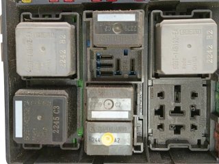 Caja reles / fusibles FORD TRANSIT CONNECT (TC7)