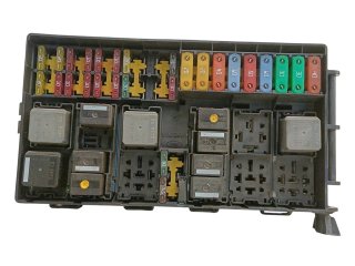 Caja reles / fusibles FORD TRANSIT CONNECT (TC7)