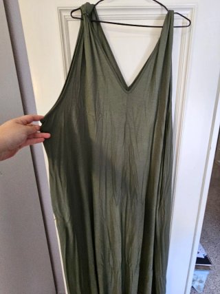 Vestido maxi holgado verde militar