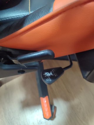 Silla Gamer DXRacer Negra/Naranja