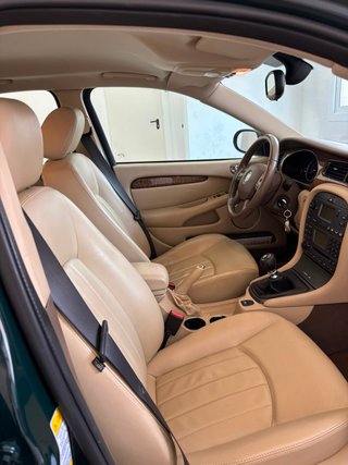 Jaguar X-Type 2005