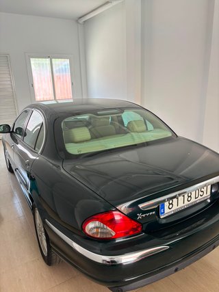 Jaguar X-Type 2005