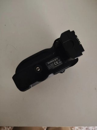 Impugnatura batteria per Sony A9/a7 III
