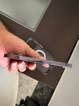iPhone 14 Pro Morado