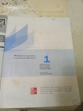 Matemáticas Aplicadas a las Ciencias Sociales 1...