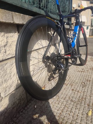 Giant TCR Pro Team