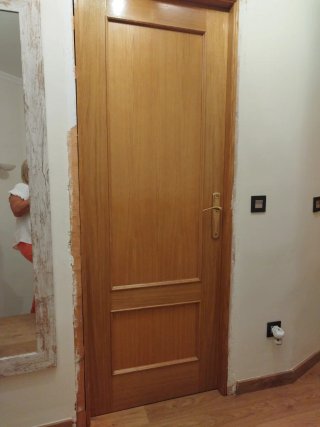 Puertas de roble 7 fijas y 1 cristalera