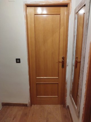 Puertas de roble 7 fijas y 1 cristalera