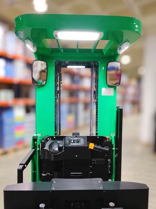 Maquina Almacen. Preparador pedidos Hangcha AC3 M1