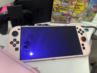 Nintendo Switch 2 + 3 Juegos