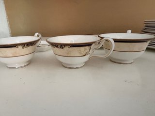 Wedgwood Cornucopia Porcelana