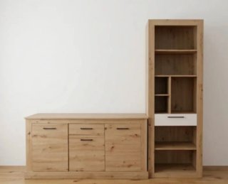 Aparador y estantería salón madera clara