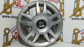 Seat 1077615 juego de llantas r15 leon (1m1) signo