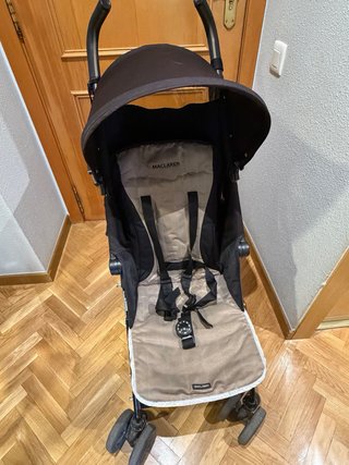 Silla de paseo MacLaren + protector lluvia