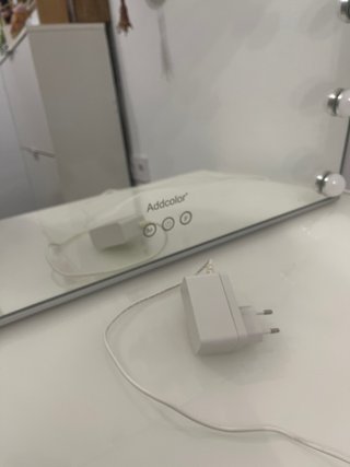 Tocador SYVDE Ikea con espejo luz