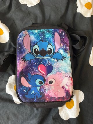 Bolso de Stitch con diseño galáctico