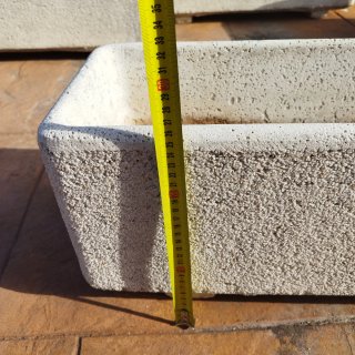 Jardinera de piedra beige/gris