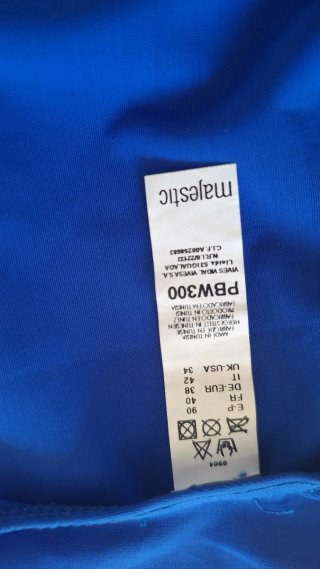 Bañador Majestic azul . Talla 90B