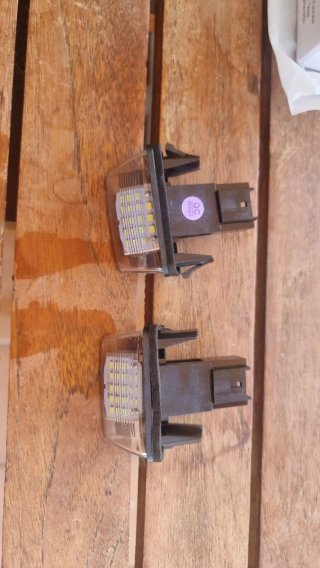 Luces matrícula LED Toyota Yaris