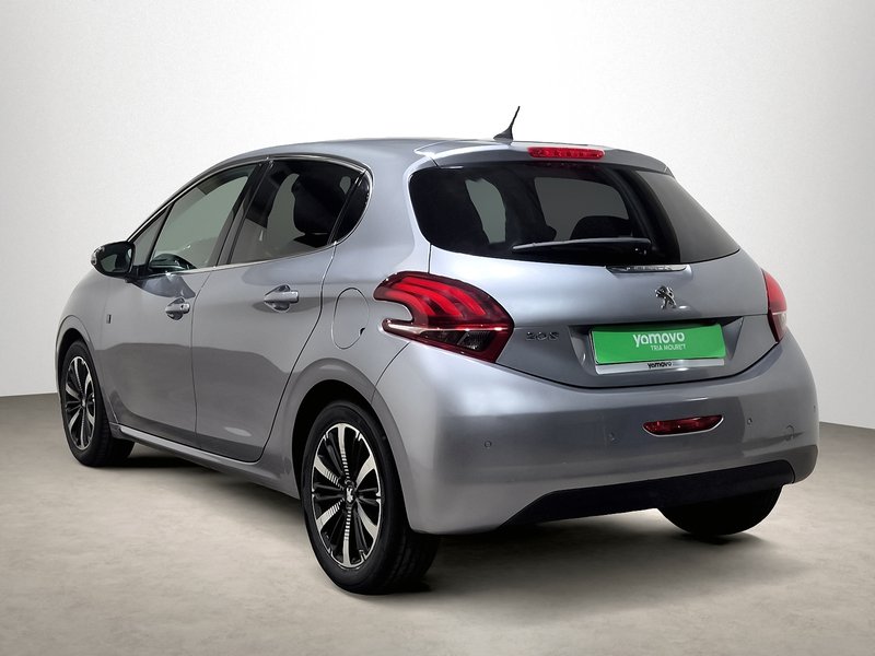 Peugeot 208 2019, foto 2