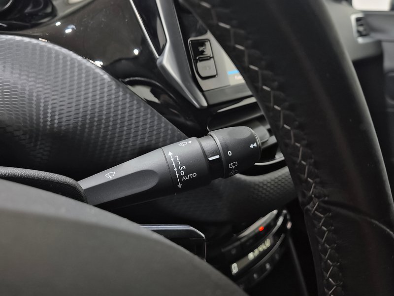 Peugeot 208 2019, foto 16