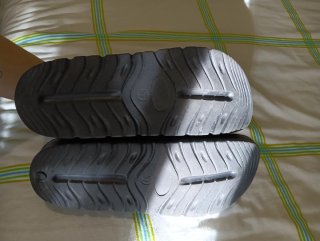 Sandalias negras