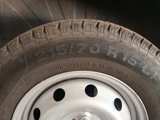 Rueda Continental 215/70 R15 para furgoneta