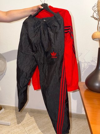 Chándal Adidas Rojo y Negro