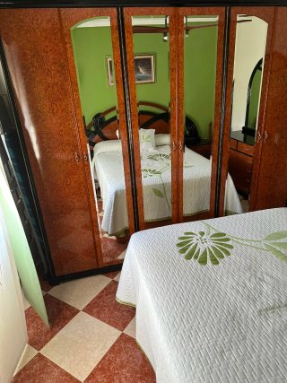 Dormitorio de matrimonio completo